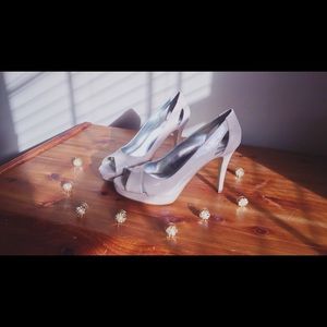 Nude Alfani heels size 8.5